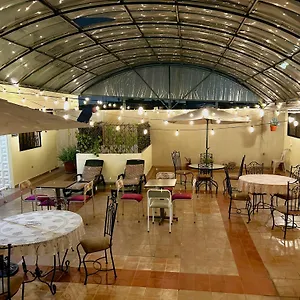  Hostel La Rosario